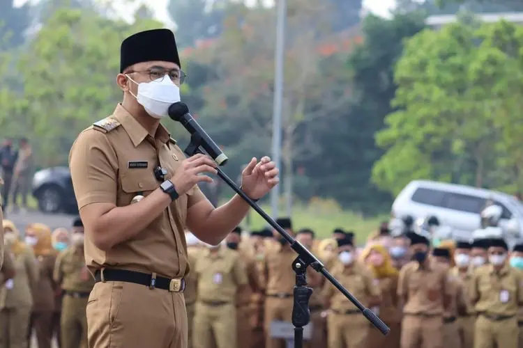 Ajak Perkuat Komitmen, Hengky Minta ASN Kurban di KBB