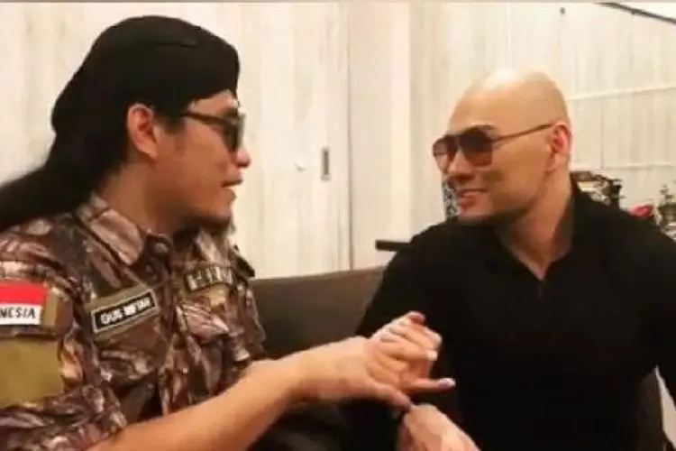 Kerap Undang Kaum LGBT ke Podcast, Gus Miftah Diminta Tegur Deddy Corbuzier