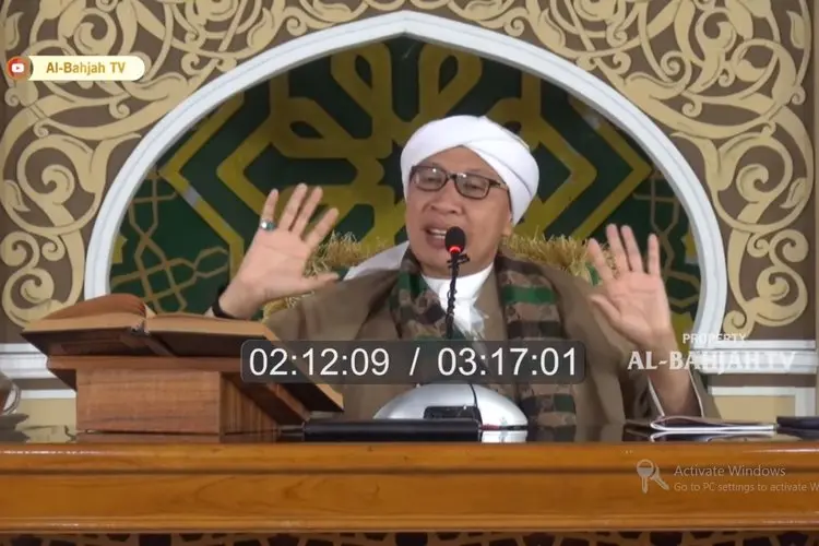 Idul Adha Jatuh di Hari Jumat, Apakah Shalat Jumat Masih Wajib? Ini Penjelasan Buya Yahya