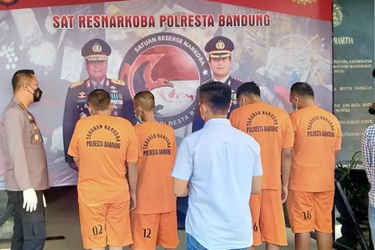 Pria Ini Selundupkan Sabu ke LP Jelekong Bandung, Caranya Unik Menggunakan Cemilan Lebaran