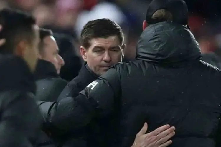 Aston Villa vs Liverpool. Gerrard Sebut Tantangan Besar