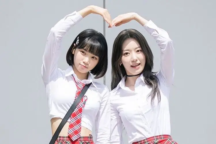 Dari IZ*ONE Jadi LE SSERAFIM, Begini Kedekana Sakuran dan Chaewon yang Berubah Jauh Lebih Baik
