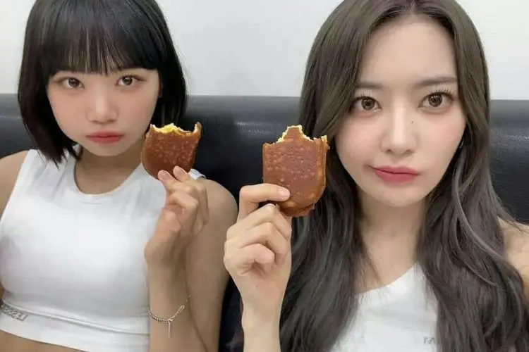 Kim Chaewon LE SSERAFIM Baru Dekat dengan Sakura Setelah Gabung Agensi Baru, Ini Alasannya