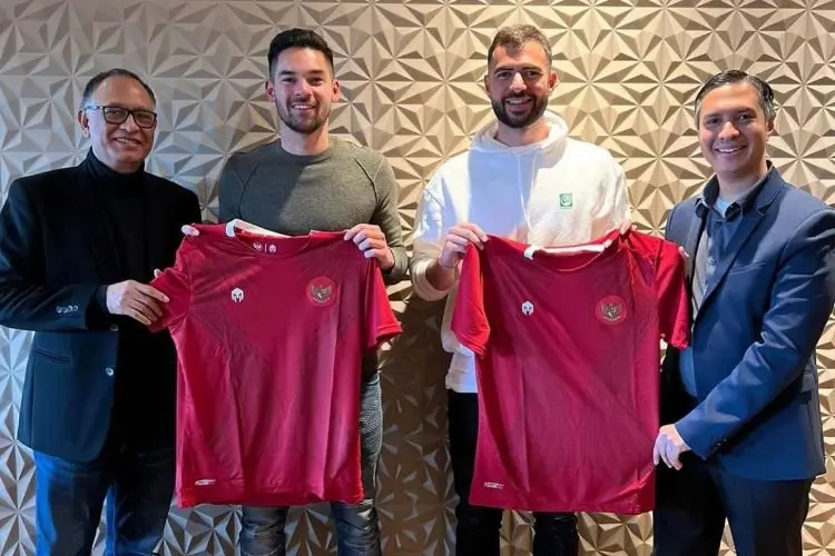 Siap Dinaturalisasi, Jordi Amat dan Sandy Walsh Sudah di Indonesia