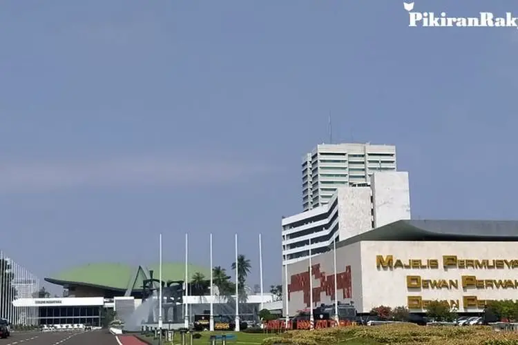 Ini Alasan BURT dan Sekjen Batalkan Anggaran Rp45,7 Miliar untuk Gorden DPR