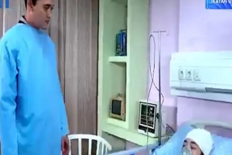 Spoiler Ikatan Cinta Kamis 19 Mei 2022: Rendy Setia Temani Katrin, Begini Respon Tante Mayang