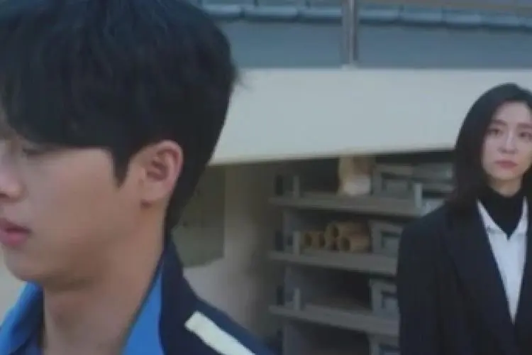 Spoiler Love All Play Episode 10: Yuk Jung Hwan Umumkan Hubungannya dengan Park Jun Young?