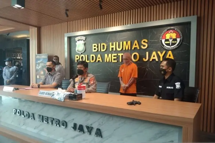 Polisi Bongkar Pembunuhan Cinta Segitiga di Bekasi