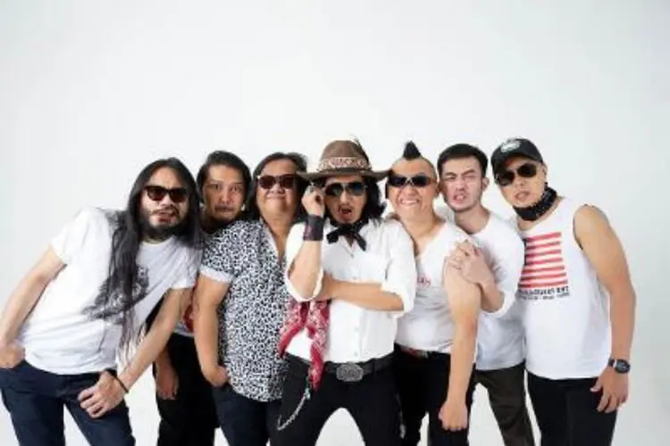 Lirik Laguâ Dan Bandung â The Panasdalam Bank