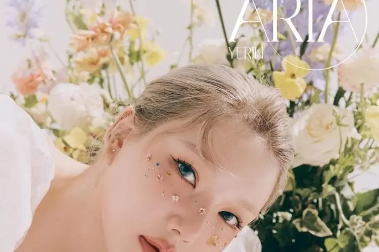Yerin Eks GFriend Rilis Mini Album Solo
