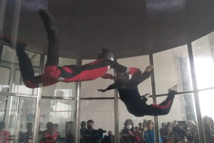 Resmi Dibuka, Kopassus Indoor Skydiving Championship 2022 Diikuti Ratusan Peserta