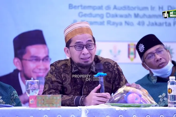 Sumber Pengaruh Sifat Buruk dalam Al-Quran, Ustadz Adi Hidayat: Godaan Paling Besar