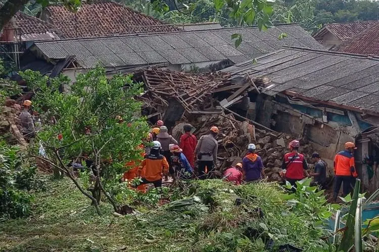 Bukan Kali Ini Saja, Rumah Duduh Sebelumnya Sempat Terkena Longsor Juga