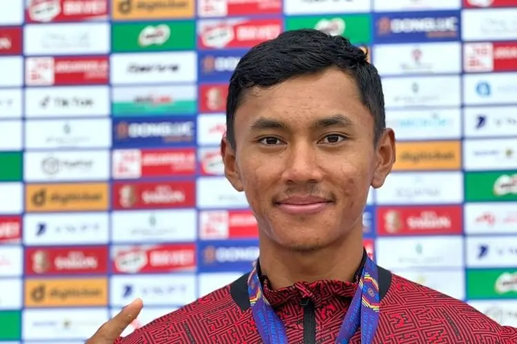 Mantap Euy! Personel Polresta Bandung Dendri Maulidzar Alghiffar Raih Empat Emas di SEA Games Hanoi