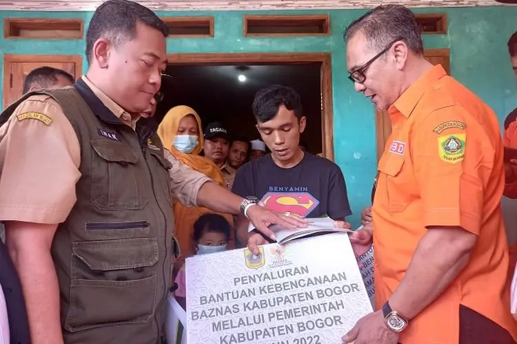 Selain Berikan Aneka Bantuan, Pemkab Bogor Bakal Merelokasi Rumah Korban Tanah Longsor