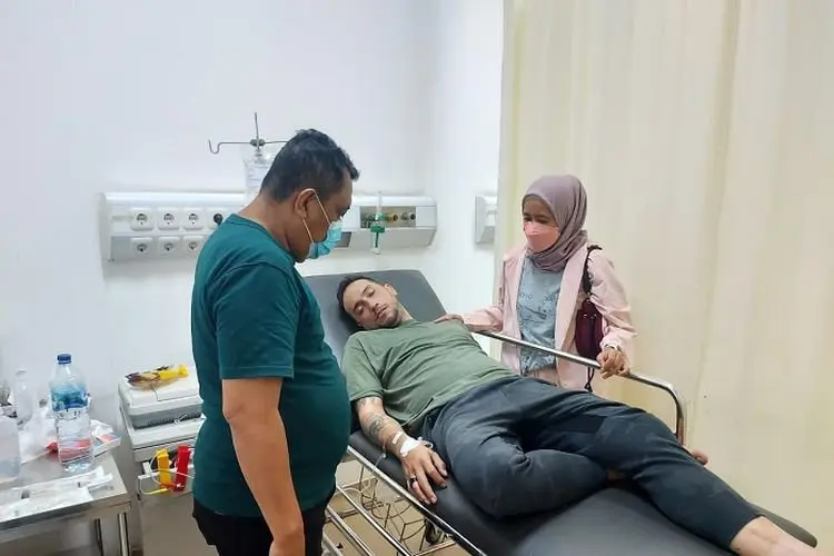 Gary Iskak Dilarikan ke Rumah Sakit Usai Ditangkap karena Narkoba, Begini Kondisinya Sekarang