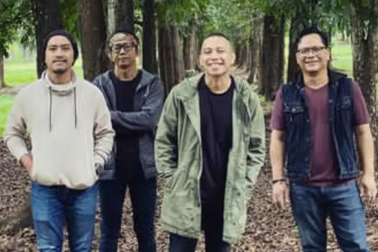 Lirik Laguâ Kita dan Ketidakmungkinan - The Rain