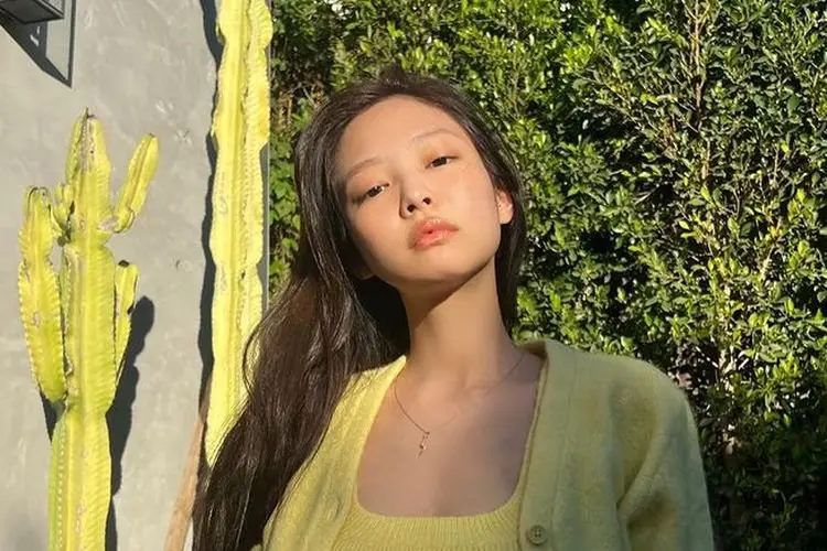Pengadilan Minta Musnahkan Semua Buku yang Ditulis Ayah Kandung Palsu Jennie BLACKPINK