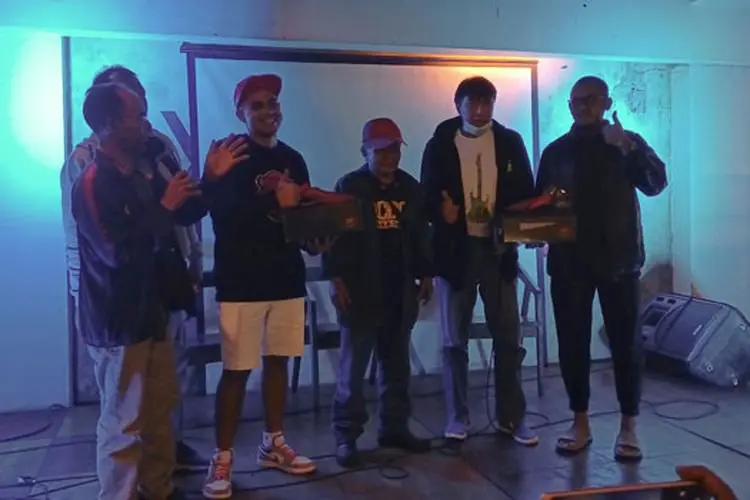 Tak Hanya Gelar Nobar Real Madrid VS Liverpool, Forum Jurnalis Olahraga Bandung Berbagi Hadiah Menarik