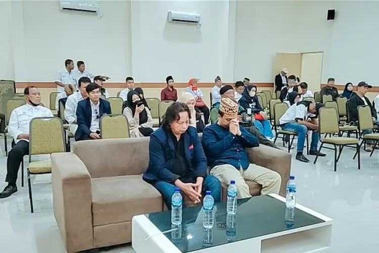 Relawan Ridwan Kamil di Bandung Gelar Doa Bersama Mohon Keselamatan Emmeril Khan Mumtadz