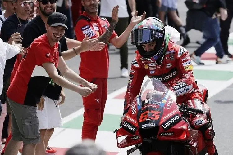 Hasil MotoGP Italia: Francesco Bagnaia Tercepat, Fabio Quartararo Masih di Puncak Klasemen