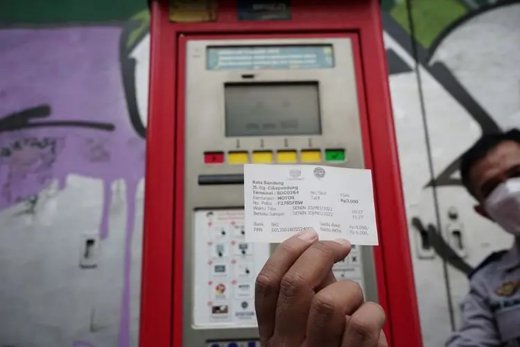 Pemkot Bandung Genjot 20 Tempat Parkir Elektronik, Ini Targetnya