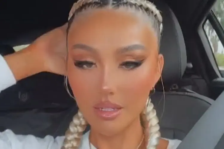 Dituding Oplas, Agnez Monica Unggah Foto Tanpa Riasan dan Filter