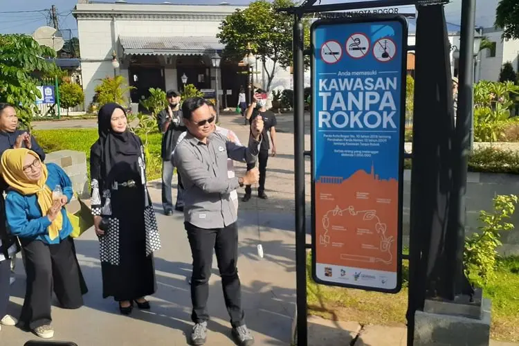 Peringati Hari Tanpa Tembakau Sedunia, Pemkot Jadikan Alun-alun Bebas Rokok 