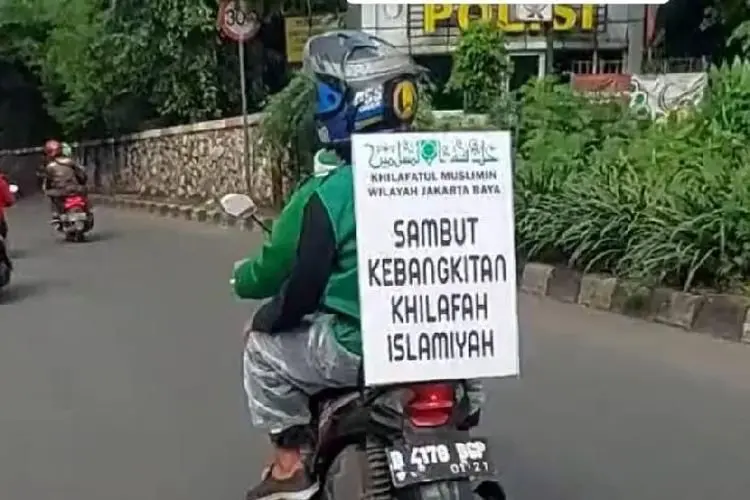 Polisi Periksa Kelompok Konvoi Bertuliskan Khilafatul Muslimin