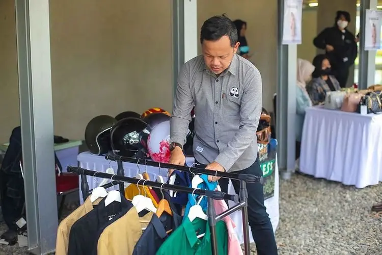 Bima Arya Terbitkan Perwali Pakaian Dinas ASN, Wajib Pakai Produk Lokal Tiap Selasa