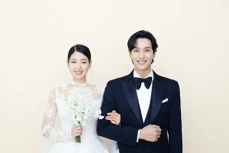 Kabar Bahagia, Park Shin Hye dan Choi Tae Joon Umumkan Kelahiran Bayi Laki-laki Mereka