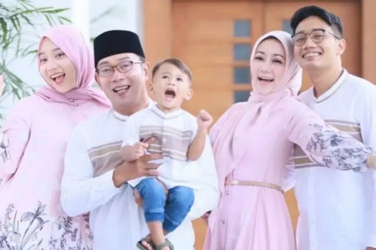 Ridwan Kamil dan Keluarga Tiba di Bandung Besok