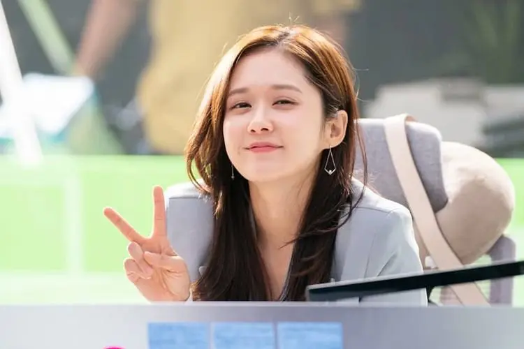 Kabar Bahagia! Jang Nara Umumkan Akan Segera Menikah