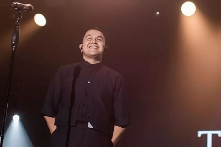 Tulus Buat Rekor Lewat Lagu "Hati Hati di Jalan", Mengesankan! Bertahan 12 Minggu