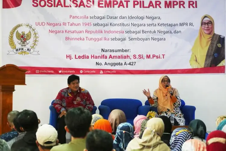 Sosialisasikan 4 Pilar Anggota MPR RI, Ledia Hanifa Amaliah: Penting Pemenuhan Pendidikan Bagi Masyarakat