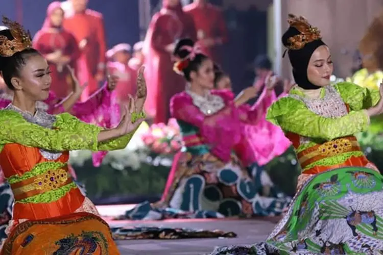 Gebyar Pesona Budaya Garut Sedot Antusiasme Warga Kota Dodol