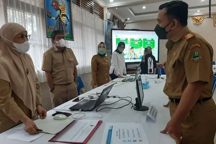Kadisdik Jabar Laksanakan Monitoring dan Evaluasi PPDB 2022