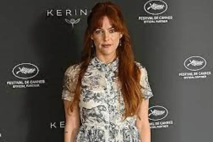 Riley Keough Tampil di MTV Movie & TV Award Sekaligus Bahas Film Bersama Sutrada Baz Luhrmann