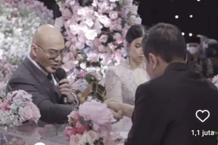 9 Tahun Pacaran, Deddy Corbuzier Nikahi Sabrina Chairunnisa