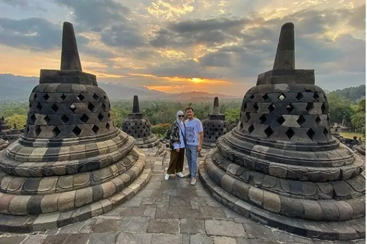 Hanung Bramantyo Sindir Wacana Harga Tiket Candi Borobudur yang Naik Jadi Rp750 Ribu