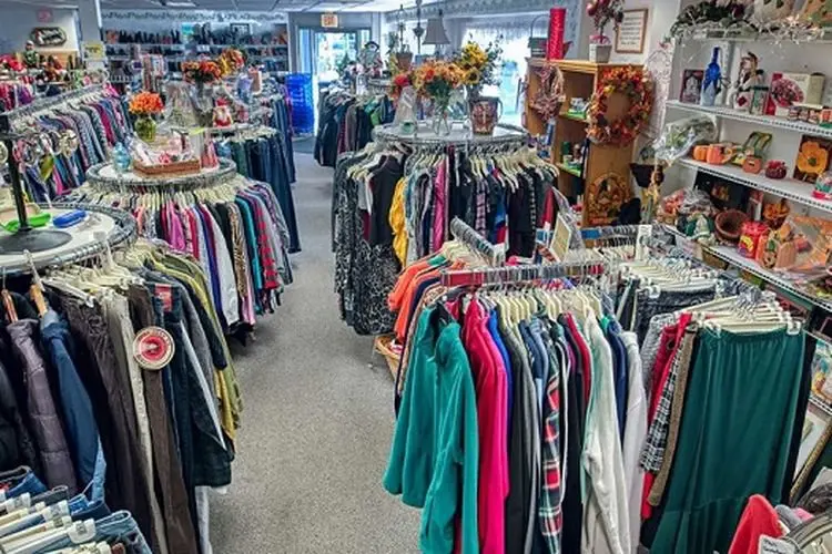 Fenomena Thrift Shopping Pakaian Bekas Salah Kaprah, Begini Kata Ahli