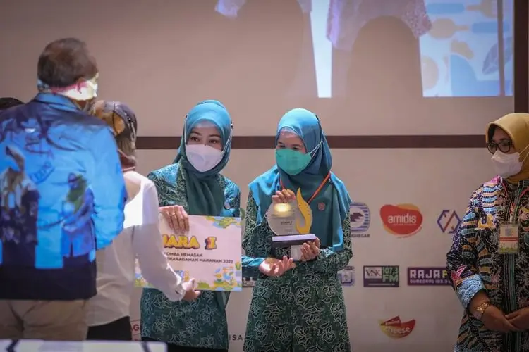  Kota Bandung Juara I Food Ethnic 2022 pada Pagelaran Food Ethnic Jawa Barat