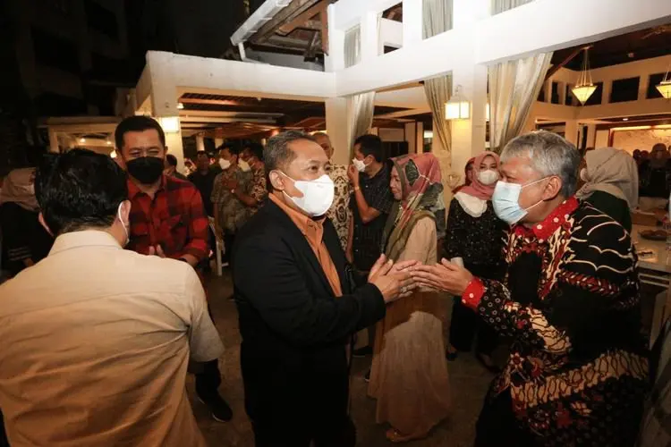 Camat di Kota Bandung Harus Bantu Tingkatkan PAD