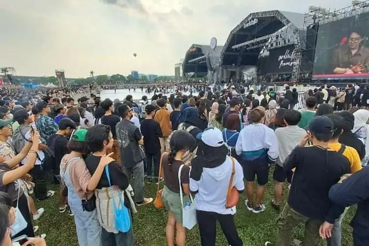 Cerita Mudahnya Nasabah bank bjb Menikmati Now Playing Festival 2022