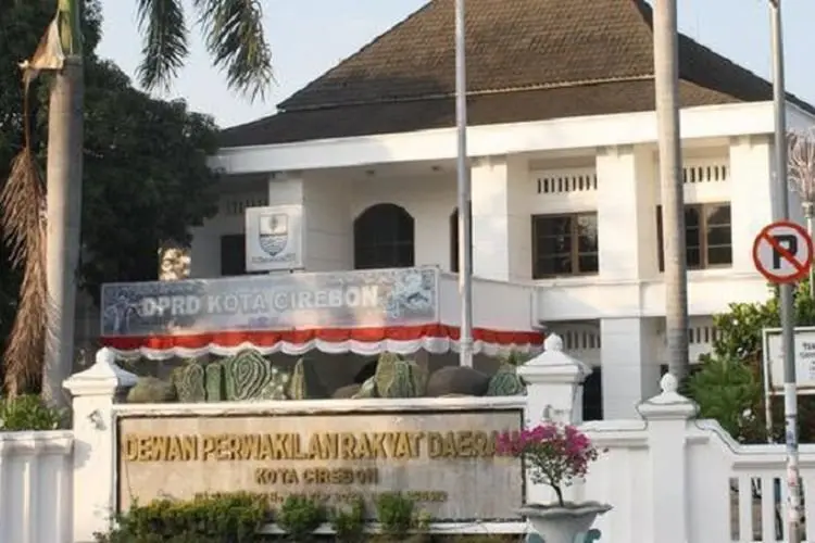 Dewan Desak Eksekutif Ajukan Raperda Penyelenggaraan Perizinan Kabupaten Cirebon