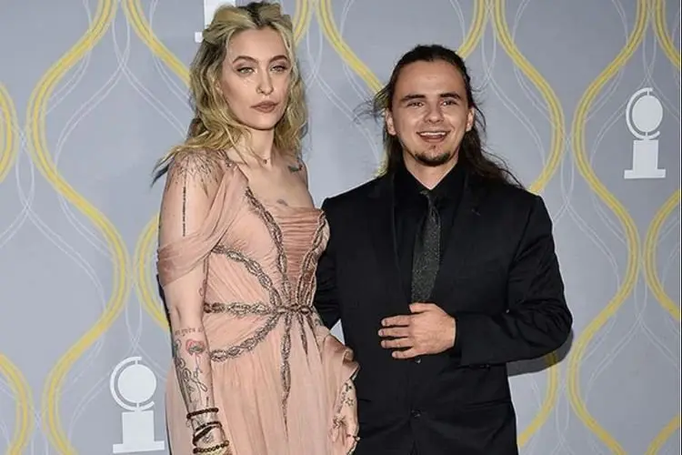 Anak Michael Jackson, Prince dan Paris Jackson Hadir di Radio City Music Hall, Begini Gaya FashionÂ Mereka