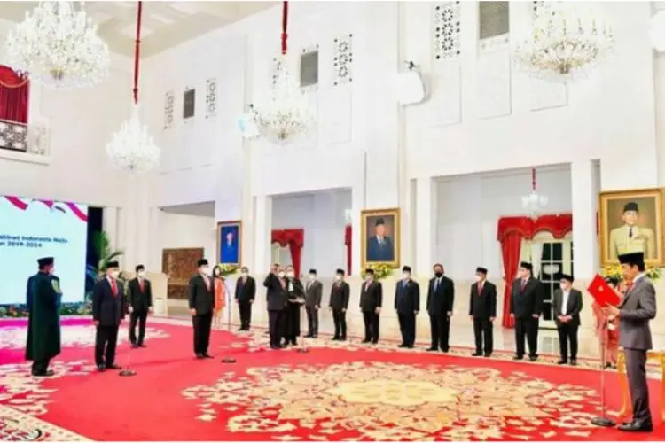Ini Daftar Menteri yang Diganti Jokowi Mulai Hari Ini, Lengkap dengan Penggantinya