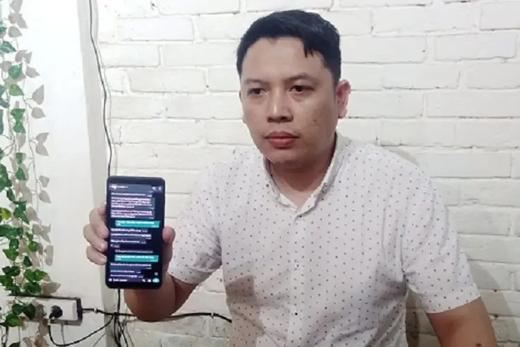 Nyoba VCS Di MiChat, Pria Bandung Ini Malah Jadi Korban Pemerasan