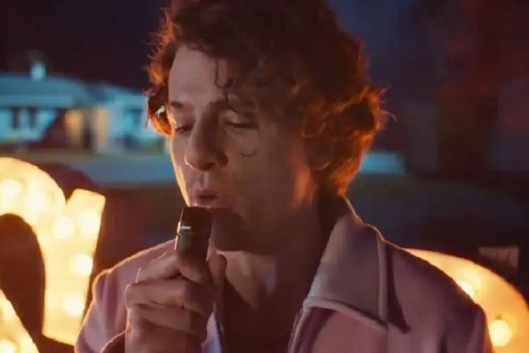 Lirik Laguââ Light Switch â Charlie Puth