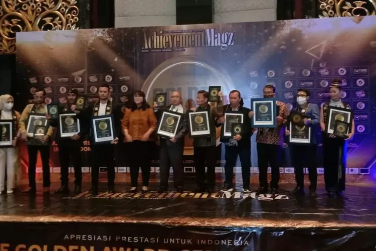 Celebrating Award Winner 2022, Hery WIjayanto DInobatkan Sebagai Sosok Muda Paling Inspiratif